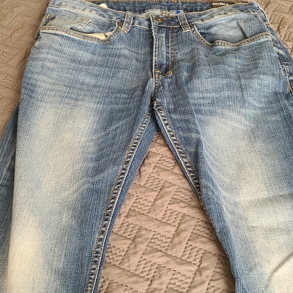 Buffalo David Bitton jeans